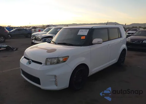 2015 Scion Xb z USA, uszkodzony, nr VIN JTLZE4FEXFJ073595
